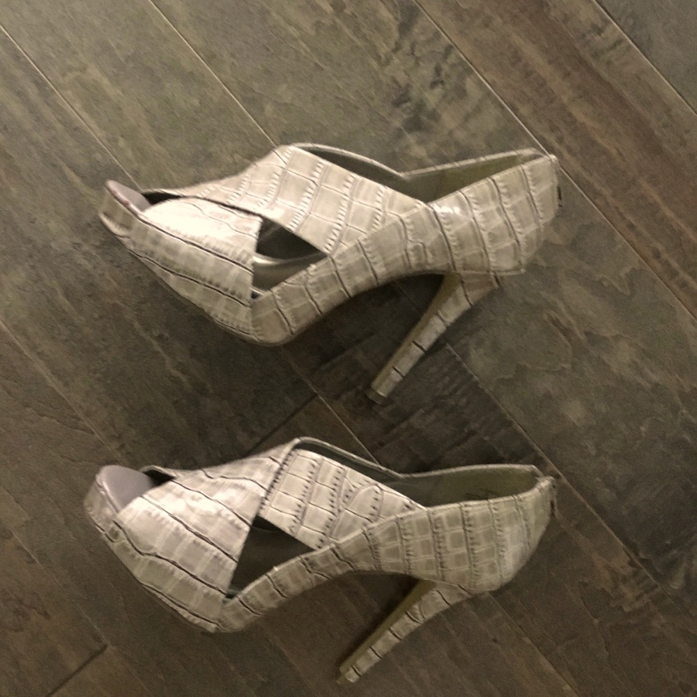 Steve Madden Heels, Size 9